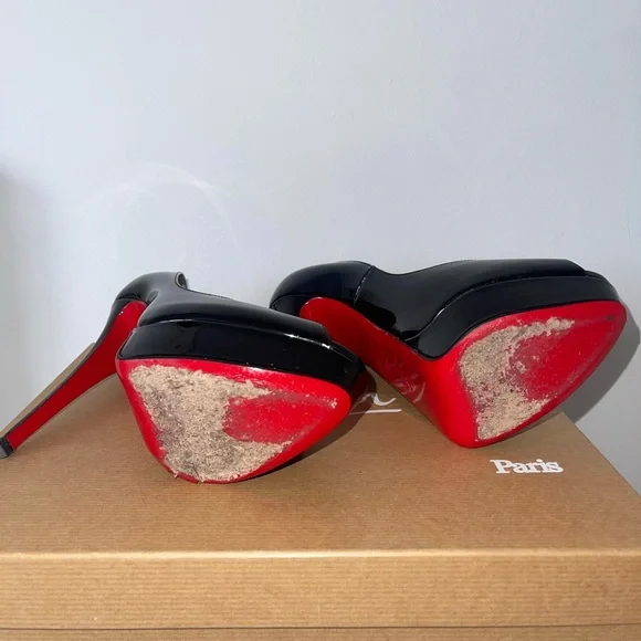 Christian Louboutin Lady Peep Toe Pump Heels - Picture 4 of 4